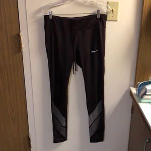 Nike active leggings, dri-fit
